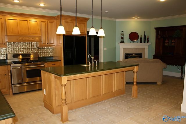 15615 Mcculley Mill Road, Athens, AL 35613