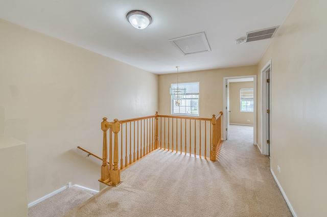 973 Mesa Drive, Lake In The Hills, IL 60156