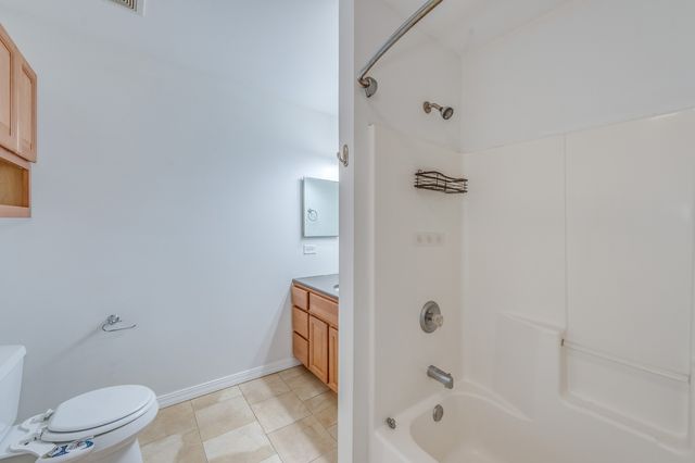 973 Mesa Drive, Lake In The Hills, IL 60156
