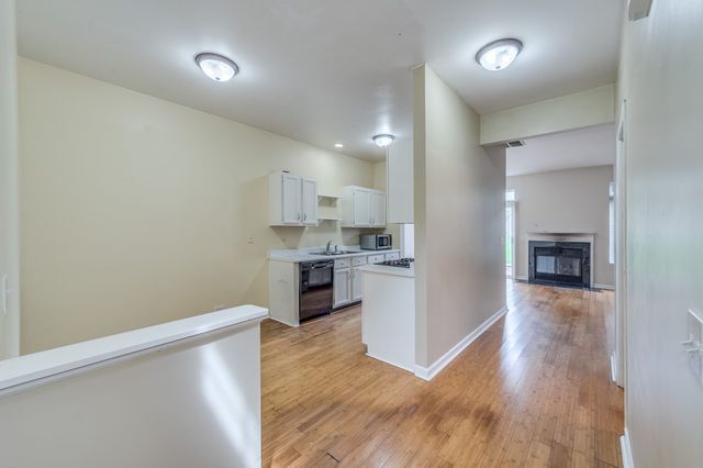973 Mesa Drive, Lake In The Hills, IL 60156