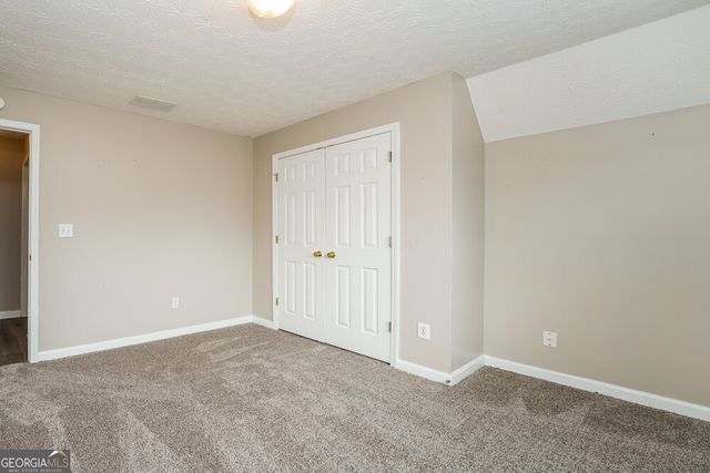 385 Shadowbrooke Circle, Loganville, GA 30052