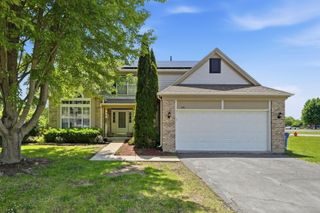791 Brookline Street, South Elgin, IL 60177