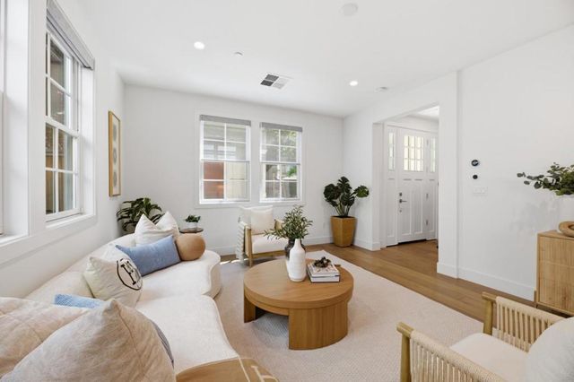 18867 Montalvo Oaks Circle, Monte Sereno, CA 95030