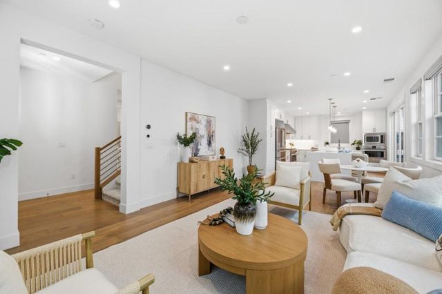 18867 Montalvo Oaks Circle, Monte Sereno, CA 95030