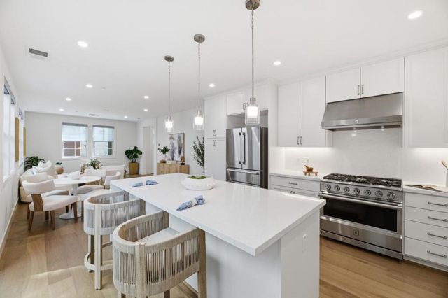 18867 Montalvo Oaks Circle, Monte Sereno, CA 95030