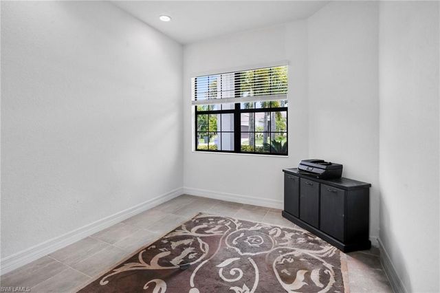 11536 Foxbriar LN, Fort Myers, FL 33913
