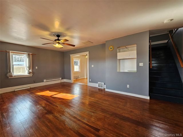 155 Pierce Circle, New Hampton, NY 10958