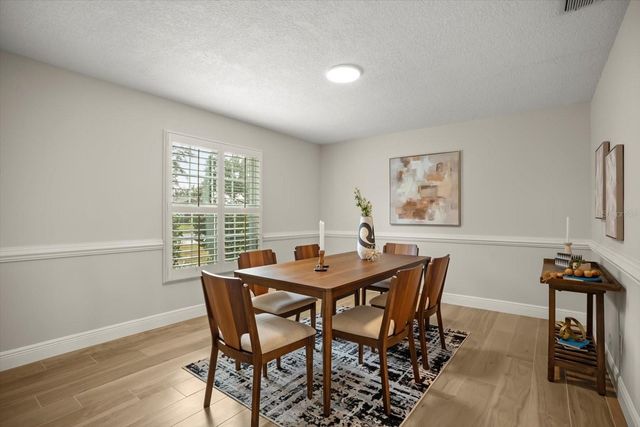 104 VALENCIA LOOP, Altamonte Springs, FL 32714