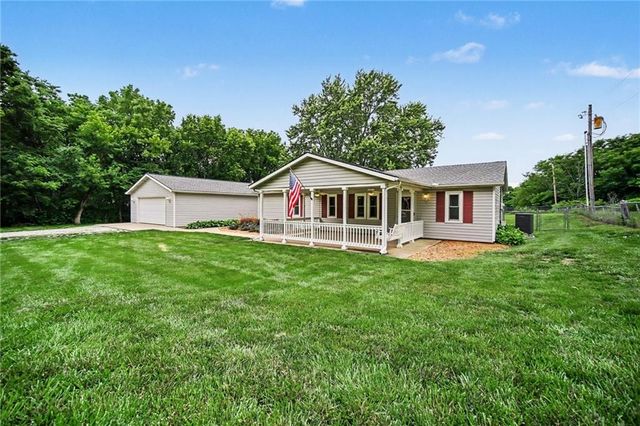 11830 MOONLIGHT Terrace, Olathe, KS 66061