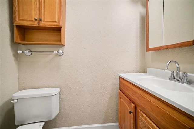 11830 MOONLIGHT Terrace, Olathe, KS 66061