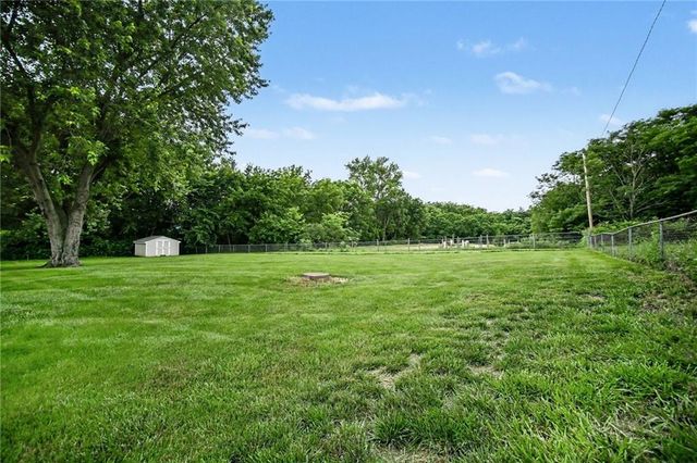 11830 MOONLIGHT Terrace, Olathe, KS 66061