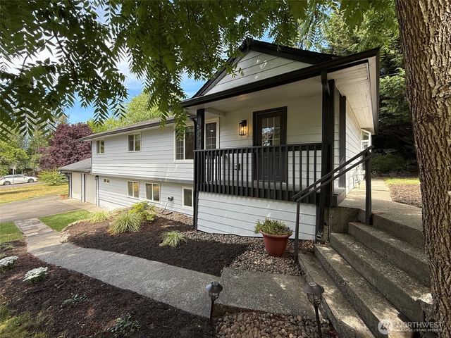 607 244th Street SW, Bothell, WA 98021