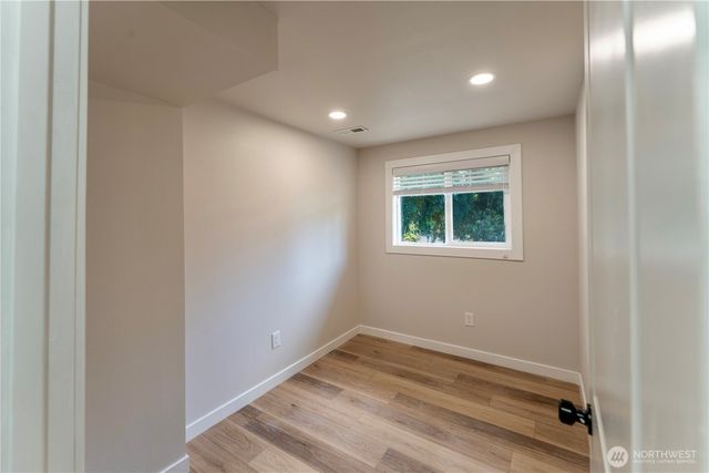 607 244th Street SW, Bothell, WA 98021