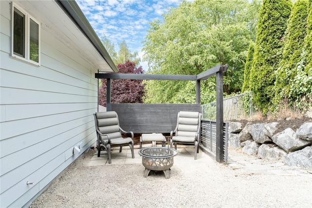 607 244th Street SW, Bothell, WA 98021