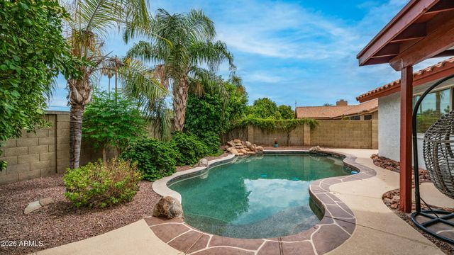 1338 E SUNBURST Lane, Tempe, AZ 85284