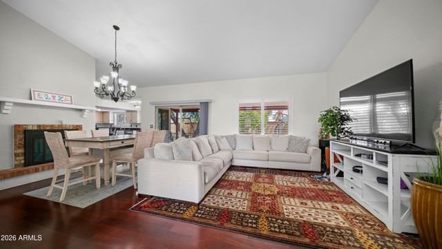 1338 E SUNBURST Lane, Tempe, AZ 85284