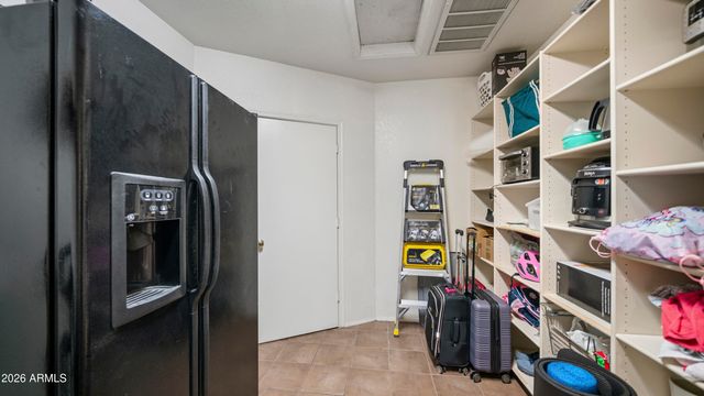 1338 E SUNBURST Lane, Tempe, AZ 85284