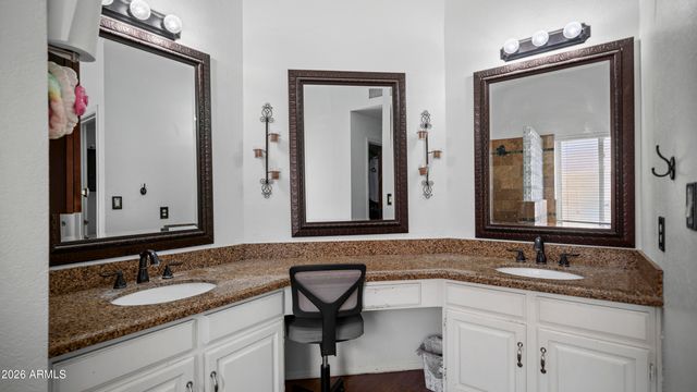 1338 E SUNBURST Lane, Tempe, AZ 85284