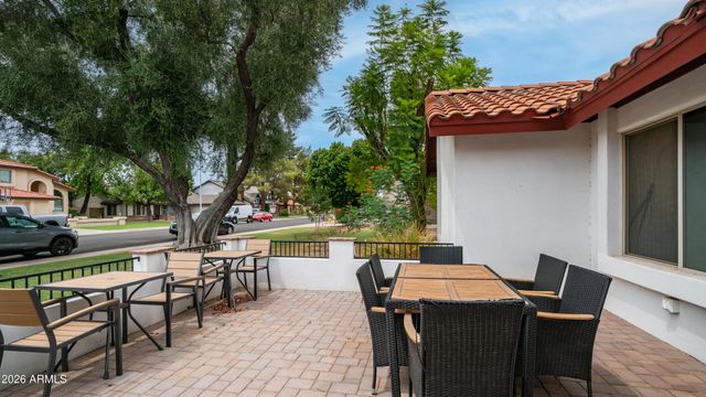 1338 E SUNBURST Lane, Tempe, AZ 85284