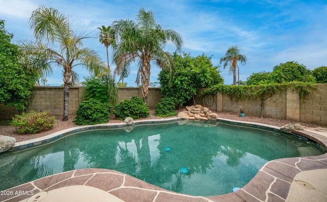 1338 E SUNBURST Lane, Tempe, AZ 85284