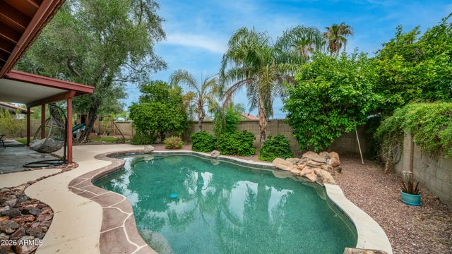 1338 E SUNBURST Lane, Tempe, AZ 85284
