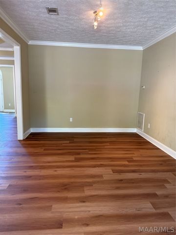 708 LOLA Road, Prattville, AL 36067