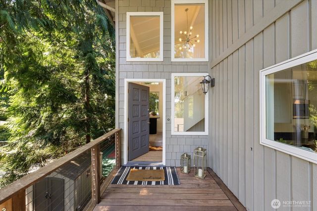 2035 West Lake Sammamish Parkway SE, Bellevue, WA 98008