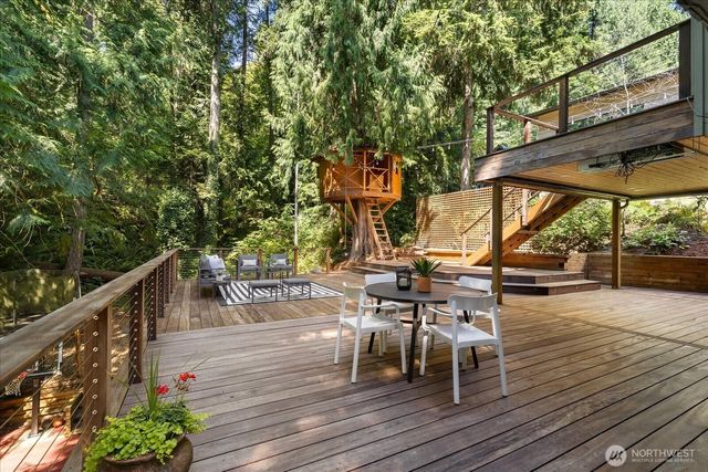 2035 West Lake Sammamish Parkway SE, Bellevue, WA 98008