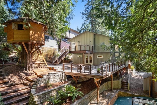 2035 West Lake Sammamish Parkway SE, Bellevue, WA 98008