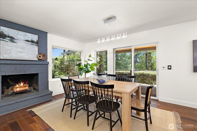 2035 West Lake Sammamish Parkway SE, Bellevue, WA 98008