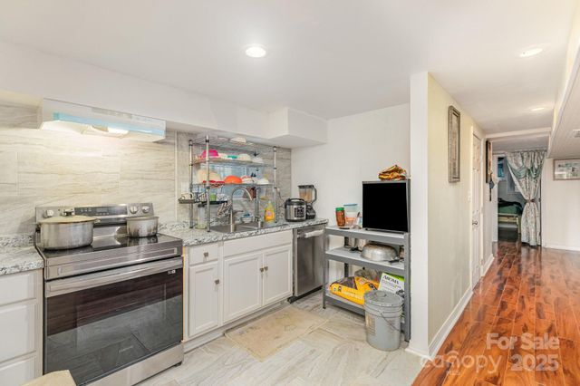 9716 Sunway Drive, Mint Hill, NC 28227