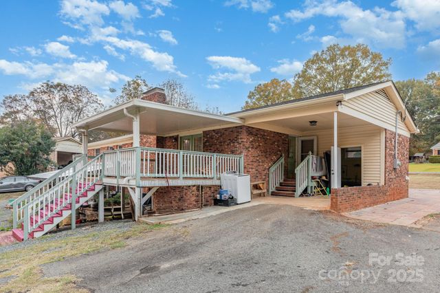 9716 Sunway Drive, Mint Hill, NC 28227