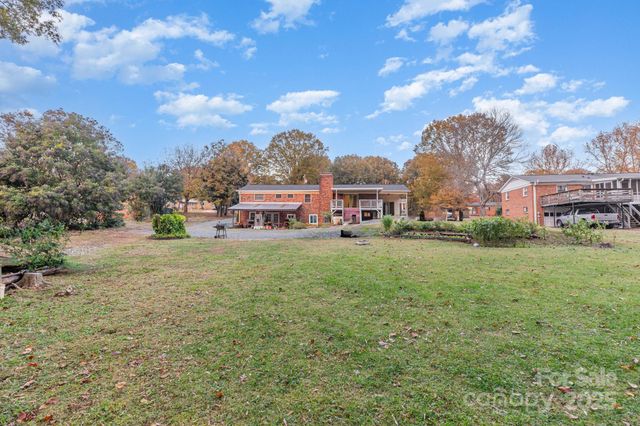 9716 Sunway Drive, Mint Hill, NC 28227