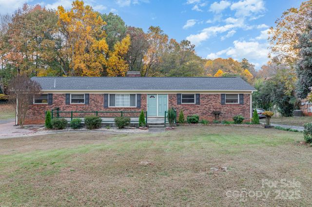 9716 Sunway Drive, Mint Hill, NC 28227