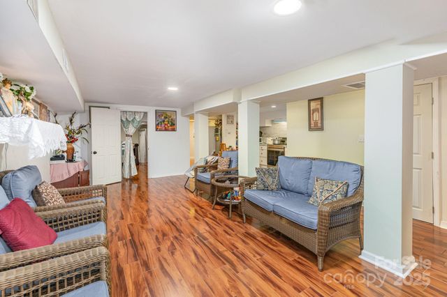 9716 Sunway Drive, Mint Hill, NC 28227