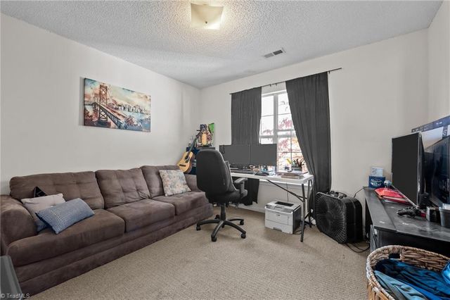 4222 Edith Lane D, Greensboro, NC 27409