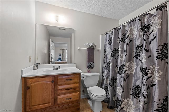 4222 Edith Lane D, Greensboro, NC 27409