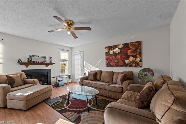 4222 Edith Lane D, Greensboro, NC 27409