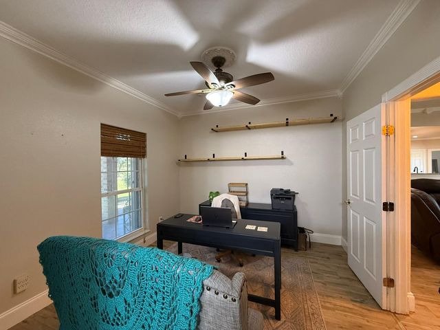 5828 Avenue P, Santa Fe, TX 77510