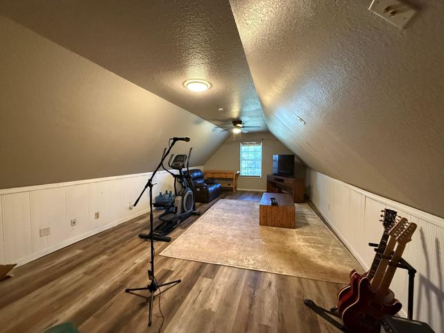 5828 Avenue P, Santa Fe, TX 77510