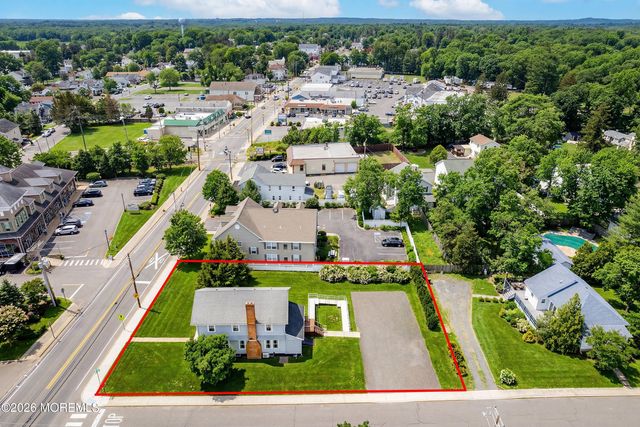 100 Main Street, Farmingdale, NJ 07727