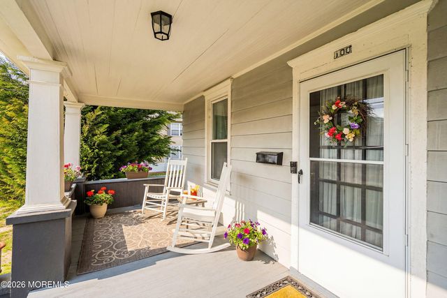 100 Main Street, Farmingdale, NJ 07727