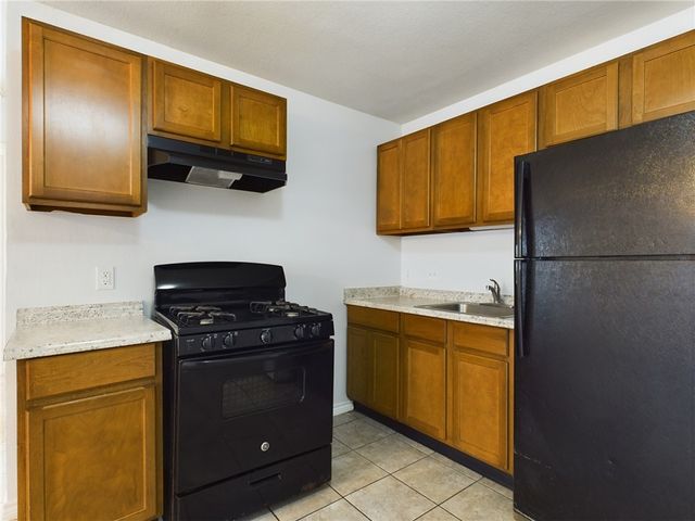 1906 Finfeather Road D, Bryan, TX 77801