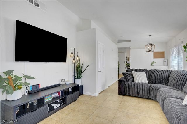 8840 Ackerman Avenue, Las Vegas, NV 89143