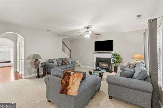 62 Cleburne Place, Acworth, GA 30101