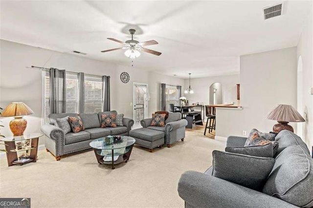 62 Cleburne Place, Acworth, GA 30101