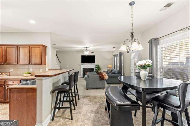 62 Cleburne Place, Acworth, GA 30101