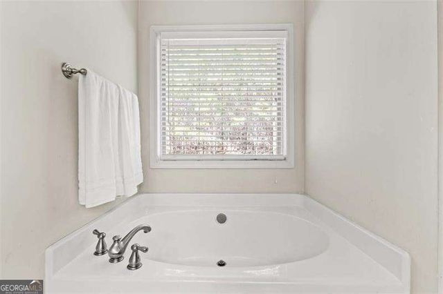 62 Cleburne Place, Acworth, GA 30101