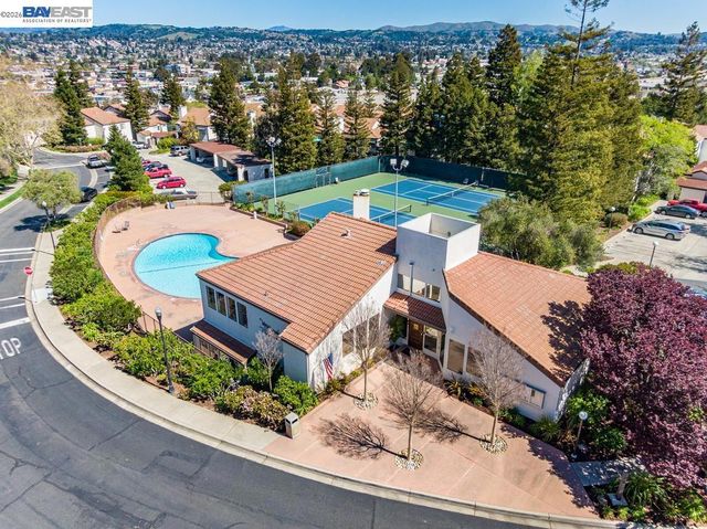 21109 Gary Dr 220, Hayward, CA 94546