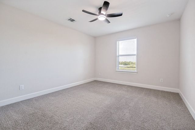 340 Southaven Boulevard, Hutchins, TX 75141